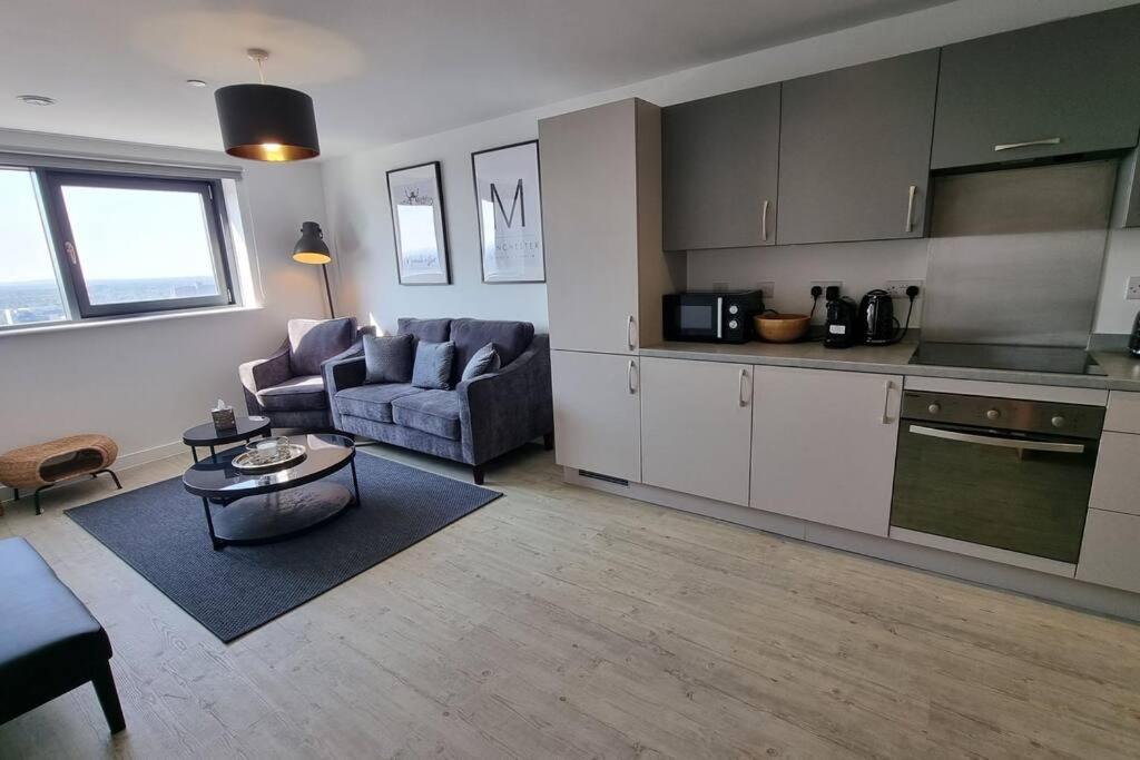 2 Bedroom Penthouse Manchester Exterior foto