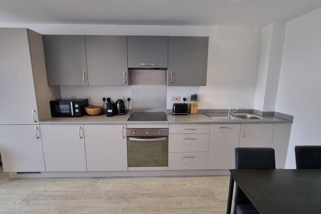 2 Bedroom Penthouse Manchester Exterior foto
